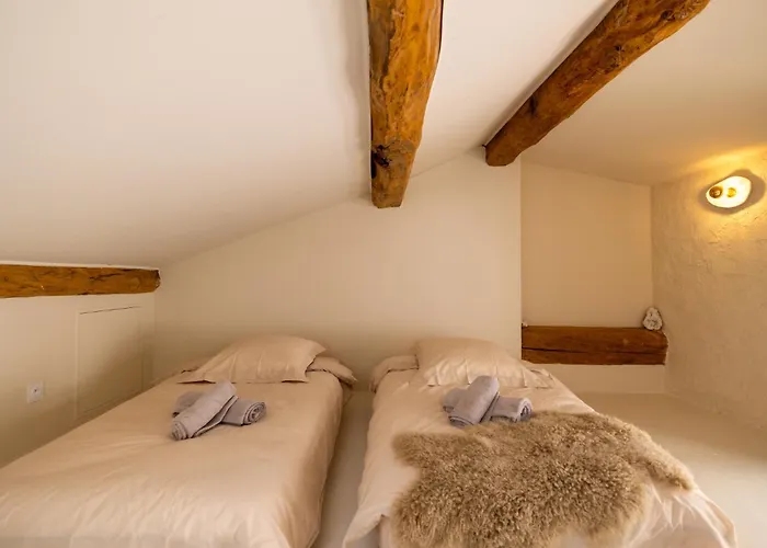 Appartamento Casa Ananta Bien-être Aux Portes Du Verdon Refuge Slow Life Et Sensoriel Jusqu à 12 Pers La Garde (Alpes-de-Haute-Provence)